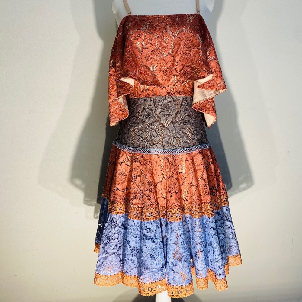 Self-Portrait Style Guipure Lace Dress!! Small - Picture 2 of 7